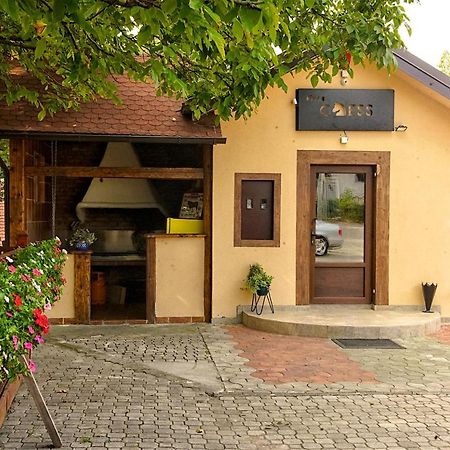 Vila Chess Belgrad Exterior foto